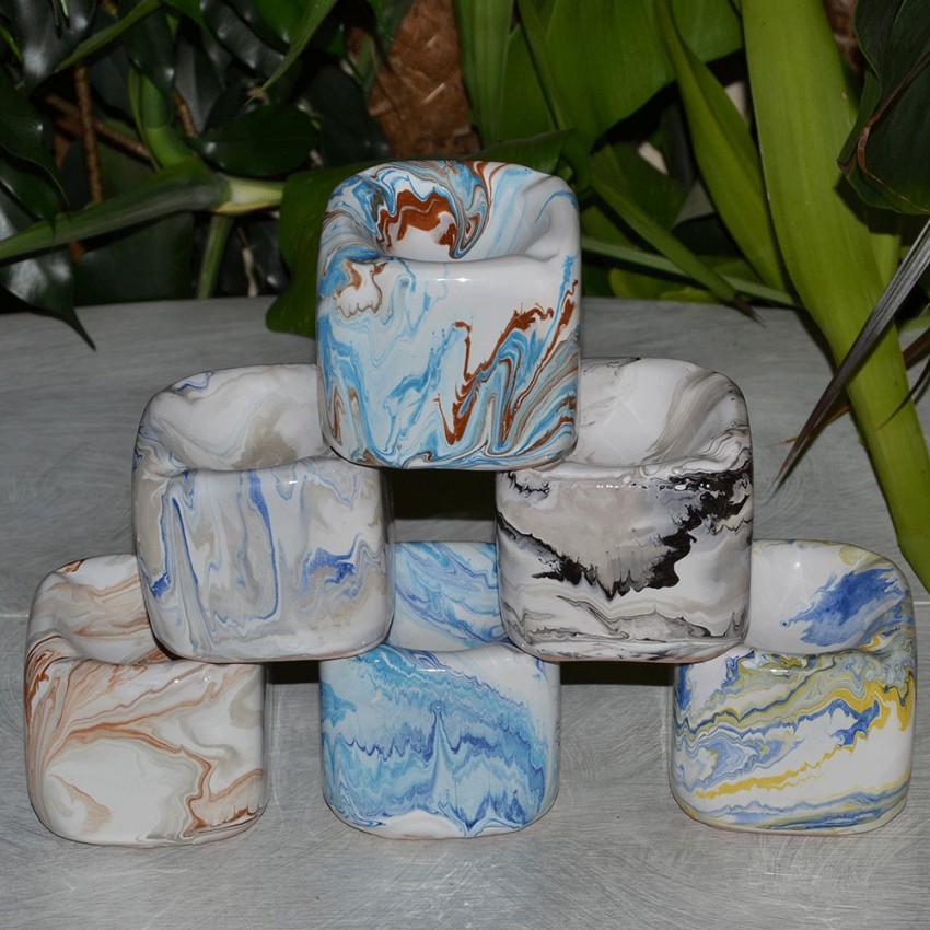 Cendrier anti fumée Cube marbré marron, gris et  blanc