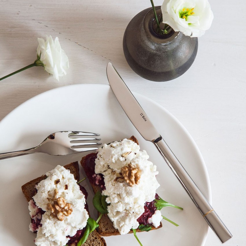 Ménagère 6 personnes en inox 24 pièces Luxus