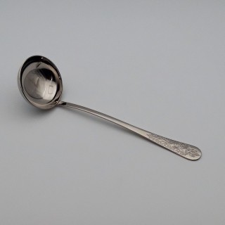 Louche à soupe Antique
