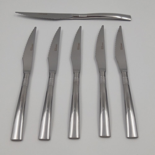 Couteaux à steak en inox Istambul x 6