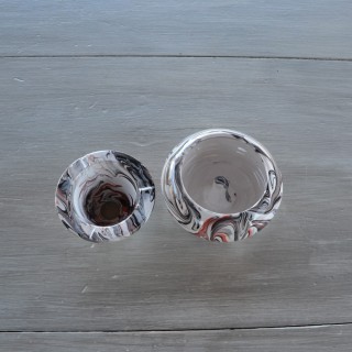 Cendrier tunisien marbré blanc, noir et rouge - Petit modèle