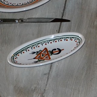 Plat ovale Khelel beige - L 30 cm