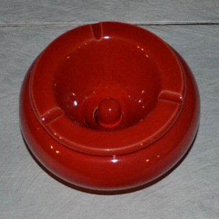 Cendrier Tunisien Uni rouge - Moyen modèle